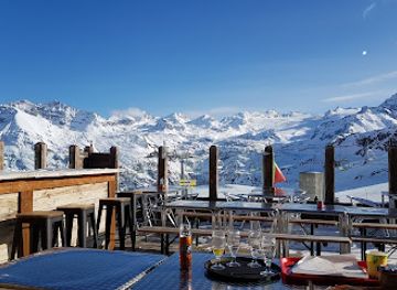 italy/la-thuile/restaurant/le-foyer-bar-restaurant