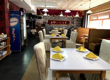 mongolia/eastern-steppe/restaurant/munkhkhaan-hotel