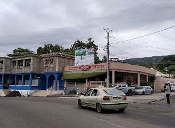 comoros/mamoudzou-beach/restaurant/new-select-restaurant
