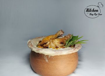 myanmar-burma/naypyidaw/restaurant/kitchen-for-naypyitaw