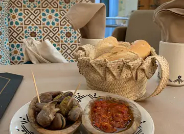 Restaurant Tisouros