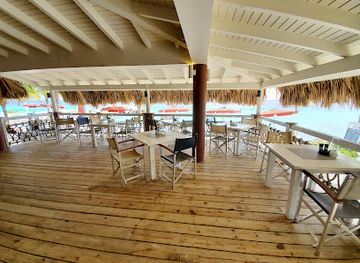 curacao/mahaai/restaurant/karakter-beach-lounge-restaurant
