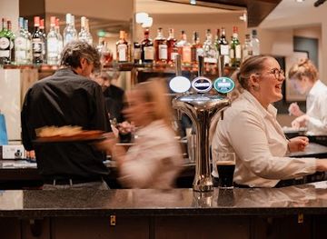 united-kingdom/london/restaurant/steam-wine-bar