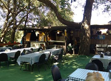 california/redwood-national-and-state-parks/restaurant/nonno-s-italian