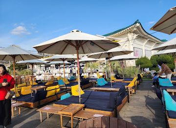 south-korea/jeju-city/jungmun/restaurant/the-cliff