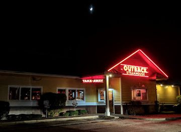 illinois/lincoln-home-national-historic-site/restaurant/outback-steakhouse