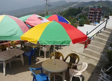 nepal/pokhara/sarangkot/restaurant/crony-cottage