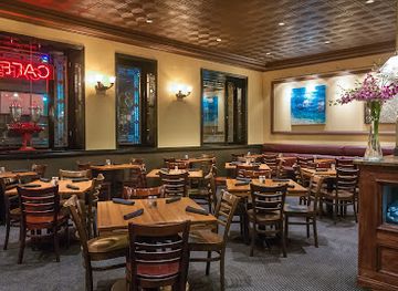 illinois/chicago/gold-coast/restaurant/3rd-coast-cafe