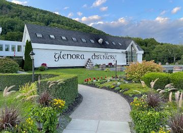 canada/cape-breton-island/restaurant/glenora-inn-distillery