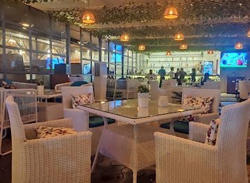 india/hyderabad/restaurant/cloud-dining