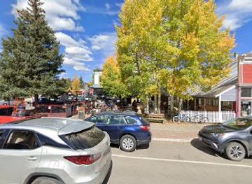 colorado/crested-butte/restaurant/bruhaus