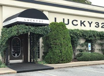 Lucky 32 Southern Kitchen