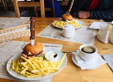 latvia/sigulda/restaurant/burgers-66-ragana