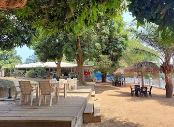 central-african-republic/ombella-m-poko/restaurant/royale-beach