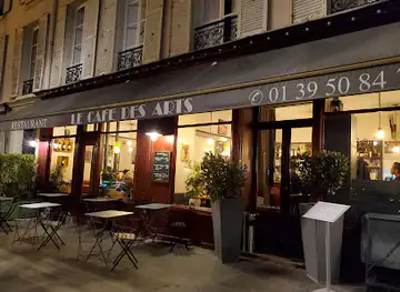 Café des Arts.