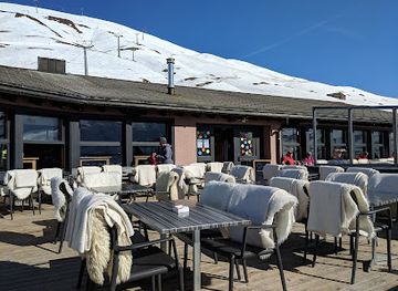 switzerland/andermatt/restaurant/bergrestaurant-natschenarena