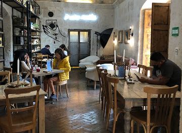 peru/arequipa/miraflores/restaurant/13-monjas