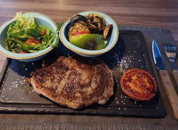 kazakhstan/nur-sultan/restaurant/the-view-restaurant-bar