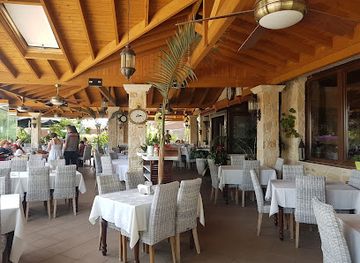 cyprus/troodos/restaurant/skylight
