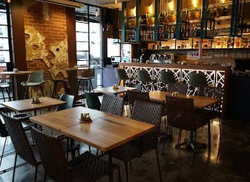 australia/melbourne/st-kilda/restaurant/lady-of-st-kilda