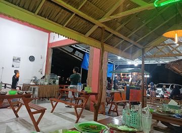 indonesia/west-sumatra/restaurant/warung-makan-abbel