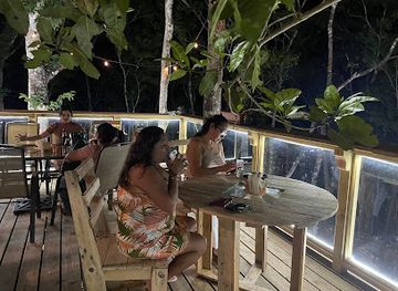 belize/mountain-pine-ridge/restaurant/vista-view-belize