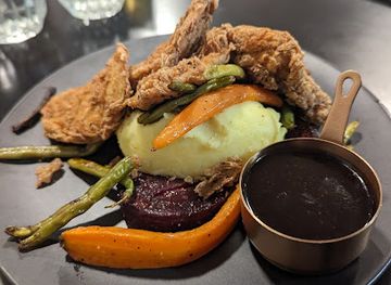 new-zealand/taranaki/restaurant/the-eliot-bar-and-eatery