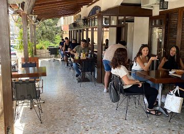 cyprus/famagusta/restaurant/shakespeare-food-bar