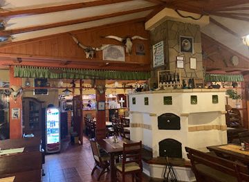 hungary/keszthely/restaurant/jobarat-vendeglo