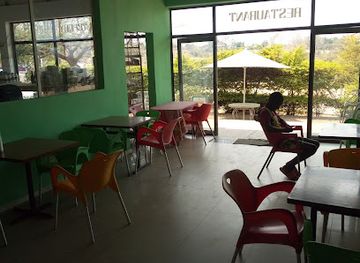 zimbabwe/kariba/restaurant/chicken-nice-nice