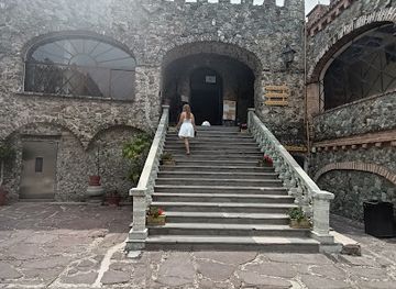 mexico/guanajuato/san-javier/restaurant/comedor-real-castillo-santa-cecilia