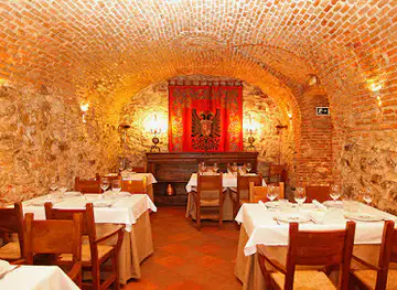 LA TABERNA DEL CAPITÁN ALATRISTE
