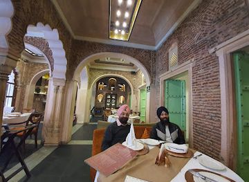 india/delhi/chandni-chowk/restaurant/lakhori