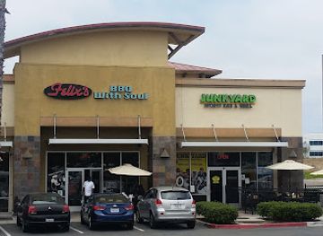 california/oceanside/restaurant/felix-s-bbq-with-soul