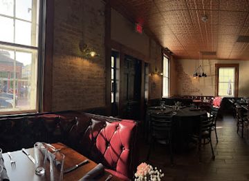 missouri/st-charles/restaurant/the-main-house