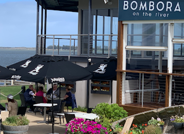 australia/fleurieu-peninsula/restaurant/bombora-on-the-river