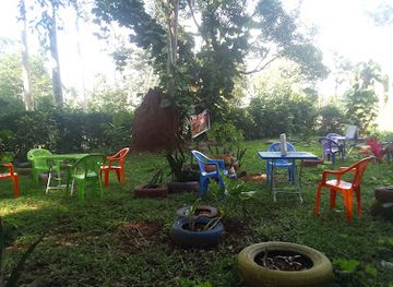 ghana/aburi/restaurant/kings-queens-pizza