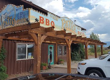 utah/torrey/restaurant/rim-rock-patio