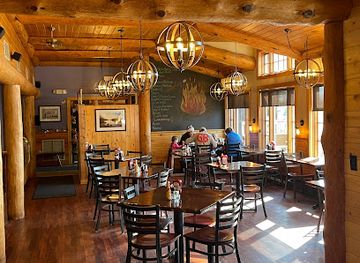 minnesota/central-lakes-region/restaurant/rustic-inn-cafe