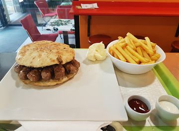 slovenia/postojna/restaurant/mal-ca