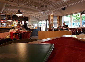 estonia/parnu/restaurant/hobe-taldrik-restaurant