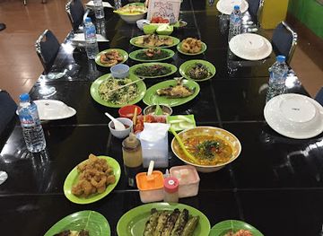 indonesia/southeast-sulawesi/restaurant/rm-teluk-kendari