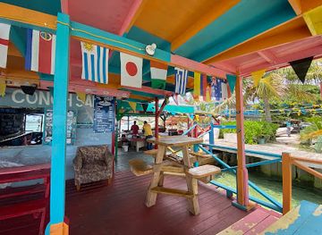 the-bahamas/bimini/restaurant/ebbie-s