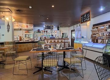 indonesia/papua/restaurant/papua-cafe