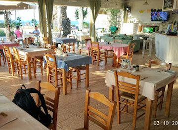 cyprus/fig-tree-bay/restaurant/poseidonio-tavern-restaurant