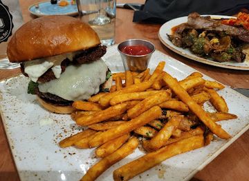 indiana/southern-indiana/restaurant/board-and-you-bistro-wine-bar