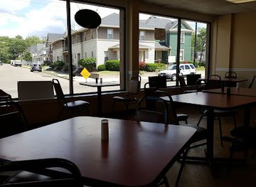 ohio/dayton/carillon-historical-park/restaurant/bourbon-street-grill-cafe