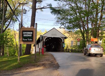 new-hampshire/white-mountains/restaurant/covered-bridge-farm-table