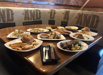 california/antioch/restaurant/hillcrest-restaurant-and-taphouse