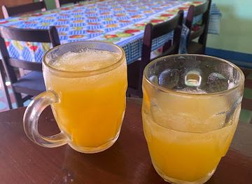 honduras/copan-ruinas/restaurant/el-meson-de-lola